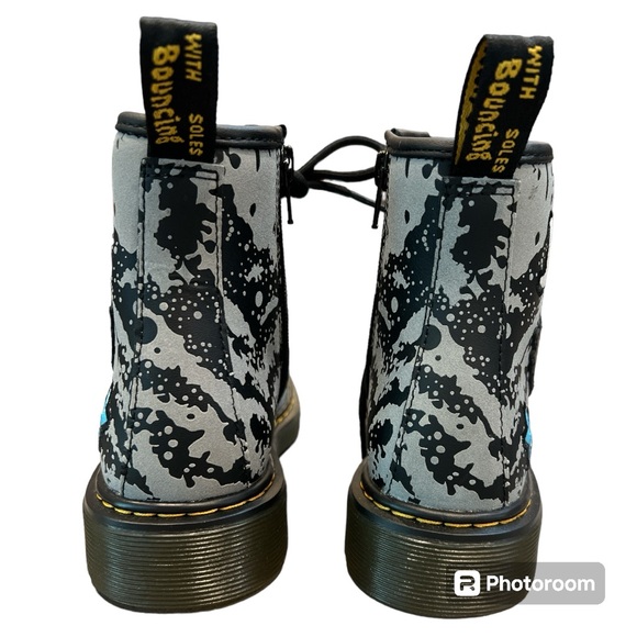 Dr Marten’s kids’ Junior 1460 Space Hydro Leather boots US 2 UK 1 EU 33 NEWl - Picture 6 of 7